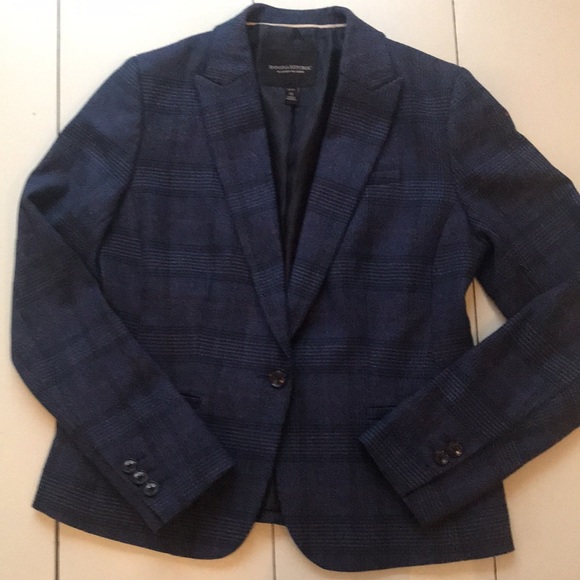 Banana Republic Plaid Blazer - Picture 12 of 12